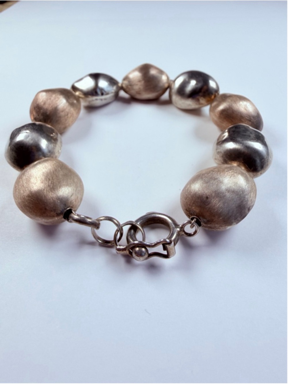 Avant Garde Large Pebble Nugget Polished & Matte Bead Sterling 950 Bracelet - Picture 4 of 12